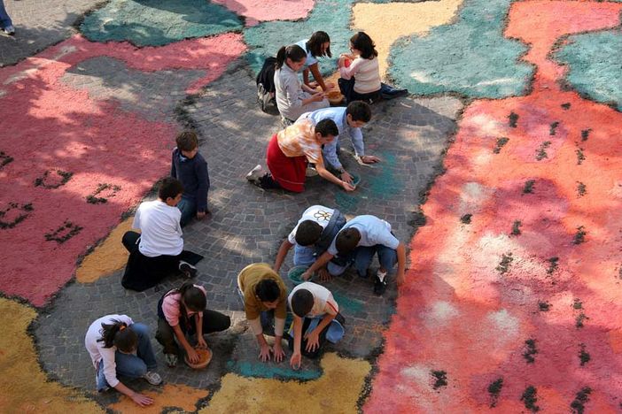 Baby gang: la Regione Piemonte al lavoro per contrastare il fenomeno, che non risparmia l'Astigiano Baby gang: la Regione Piemonte al lavoro per contrastare il fenomeno, che non risparmia l'Astigiano