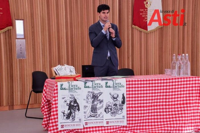 Il sindaco Orecchia alla presentazione (MerfePhoto)