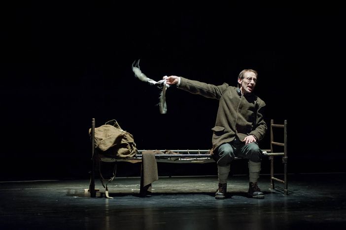 Il coro A.N.A. Vallebelbo accompagnerà lo spettacolo degli Acerbi "Soldato mulo va alla guerra" Il coro A.N.A. Vallebelbo accompagnerà lo spettacolo degli Acerbi "Soldato mulo va alla guerra"