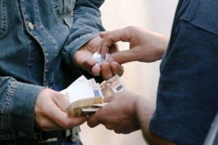 Ventiduemila euro per il contrasto allo spaccio di droga nei pressi delle scuole di Nizza e Canelli Ventiduemila euro per il contrasto allo spaccio di droga nei pressi delle scuole di Nizza e Canelli