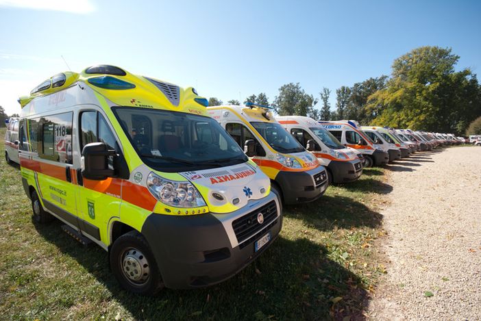 Fondazione CRT premia la Croce Verde di Mombercelli: una nuova ambulanza in arrivo per l'Astigiano Fondazione CRT premia la Croce Verde di Mombercelli: una nuova ambulanza in arrivo per l'Astigiano