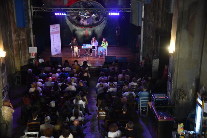 Il pubblico per Valentina Mastroianni