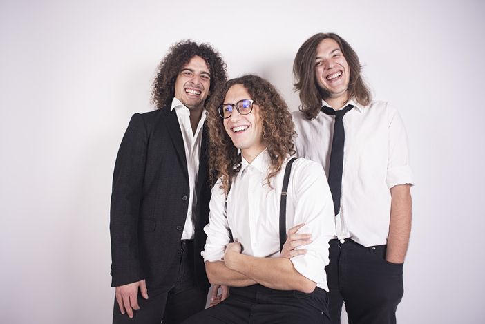 Venerdì al Diavolo Rosso il trio romano Keet&More Venerdì al Diavolo Rosso il trio romano Keet&More