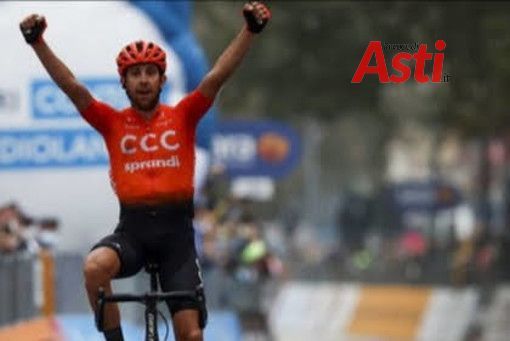 Il vincitore della tappa astigiana nel 2020, Josef Cerny (MerfePhoto) Il vincitore della tappa astigiana nel 2020, Josef Cerny (MerfePhoto)
