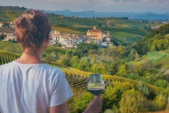 Il piacere della solitudine contagia non solo l'Astigiano Il piacere della solitudine contagia non solo l'Astigiano