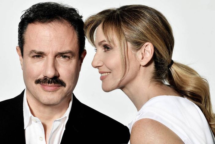 Lorella Cuccarini e Giampiero Ingrassia sul palco dell'Alfieri in "Non mi hai più detto ti amo" Lorella Cuccarini e Giampiero Ingrassia sul palco dell'Alfieri in "Non mi hai più detto ti amo"