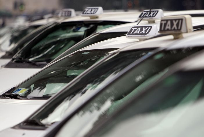 Proclamato in tutto il Piemonte il fermo di 48 ore dei servizi taxi