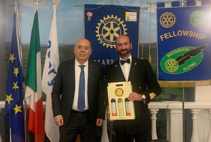 Il presidente Zaio (a sinistra) con il colonnello Sgueglia