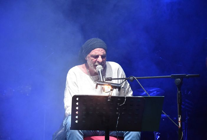 Aldo Ascolese rilegge la "Buona Novella" di De André  al Foro Boario di Nizza [FOTO]