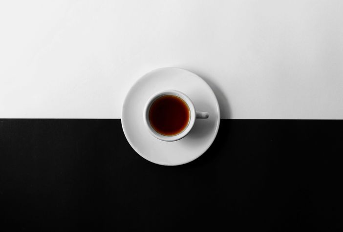 Domenica secondo appuntamento con il "caffè filosofico" alla biblioteca di Canelli Domenica secondo appuntamento con il "caffè filosofico" alla biblioteca di Canelli