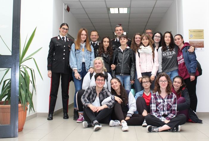 La 3C in caserma con il comandante Breda e i suoi collaboratori