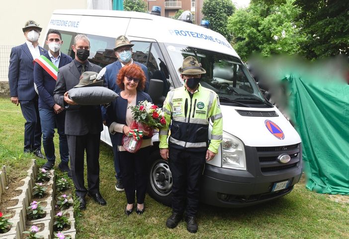 Flavia Torchio con Ferdinando Beltramo, Fabrizio Pighin e il sindaco di Tigliole Daniele Basso Flavia Torchio con Ferdinando Beltramo, Fabrizio Pighin e il sindaco di Tigliole Daniele Basso