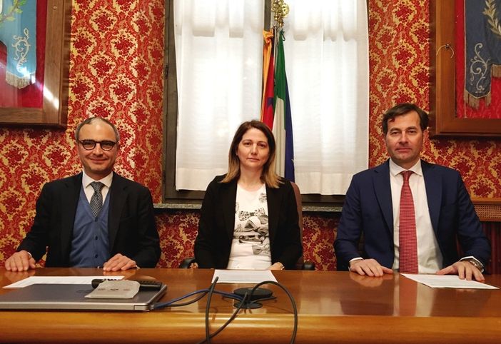 L'incontro in Municipio tra il sindaco Macchia, il commissario straordinario Endrizzi