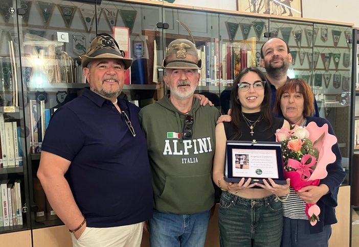Risistemata la biblioteca della Sezione ANA di Asti