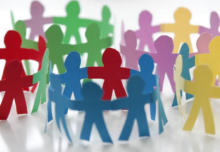 Nell'Astigiano non si ferma l'accoglienza di studenti dal mondo. Oggi è in arrivo Raimundo, dal Paraguay