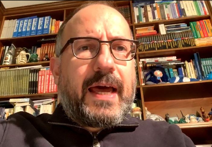 Nuova diretta social del sindaco Rasero, tra aggiornamento Covid nell'Astigiano e perplessità sul nuovo DPCM Nuova diretta social del sindaco Rasero, tra aggiornamento Covid nell'Astigiano e perplessità sul nuovo DPCM