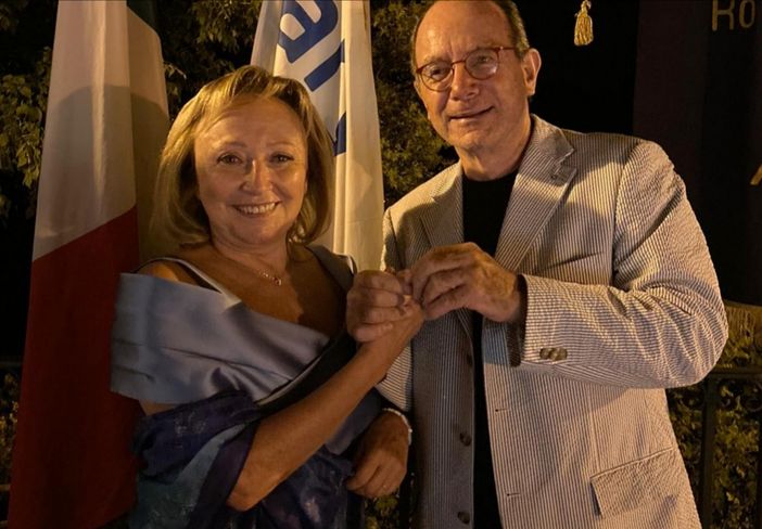 Il Rotary di Asti assegna a Paolo Conte il prestigioso 'Paul Harris Fellow'. A Manlio Graziano la 'Medaglia Astese' Il Rotary di Asti assegna a Paolo Conte il prestigioso 'Paul Harris Fellow'. A Manlio Graziano la 'Medaglia Astese'