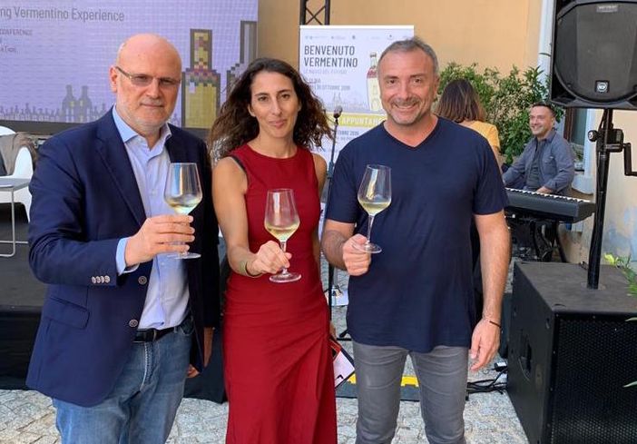 Da sx: Luigi Barbero, presidente ATL Langhe Monferrato Roero, Giulia Eremia, esperta di comunicazione e marketing turistico online e Gavino Sini, presidente della Camera di commercio di Sassari