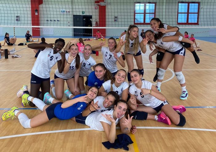 Le atlete dell'U16 Le atlete dell'U16