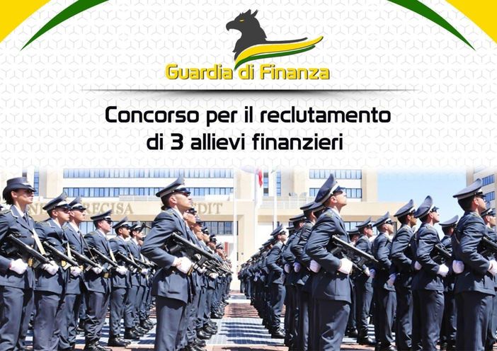 La locandina di annuncio reclutamento