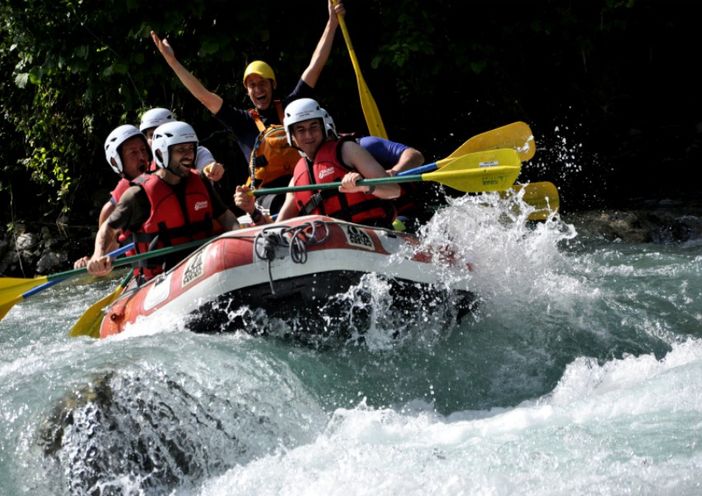 Allo Stura River Village di Gaiola sei ospite 2 notti su 3! Oltre alle discese in rafting, lascia spazio anche al relax, allo sport e al divertimento  Allo Stura River Village di Gaiola sei ospite 2 notti su 3! Oltre alle discese in rafting, lascia spazio anche al relax, allo sport e al divertimento