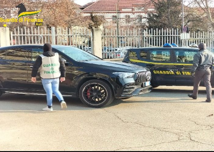 Fast Cash: Gdf esegue cinque ordinanze di custodia cautelare e sequestra 4 milioni di euro
