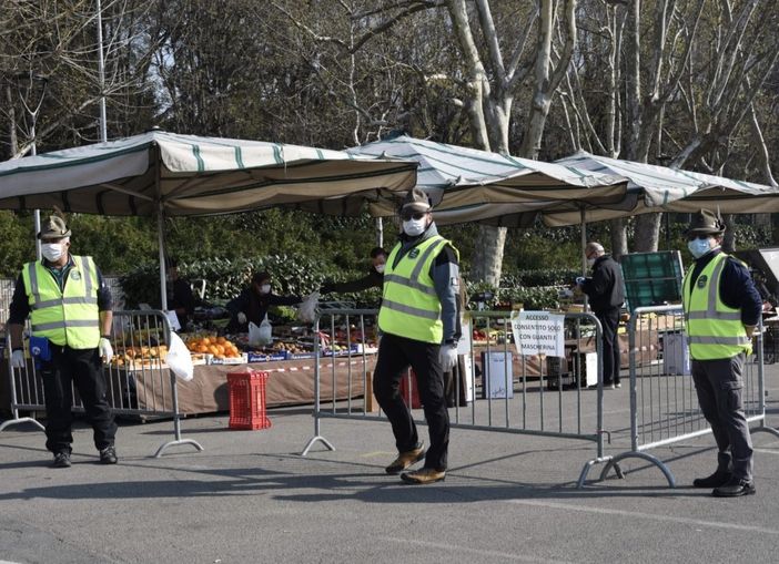 Gli alpini donano altri 10mila euro ad Asl,  ANFFAS, Casa di Riposo, AISLA