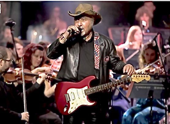 &quot;Sono un esploratore e amo girare il mondo da solo&quot;. Pietruccio Montalbetti presenta il suo libro ad Asti [INTERVISTA]