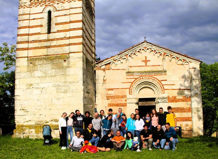 Alla riscoperta della Rete Romanica: un gioiello nascosto illuminato dal sole primaverile