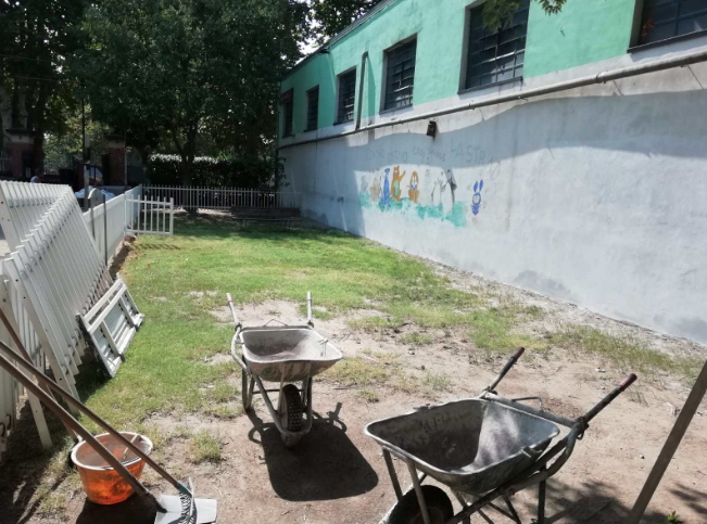 Una colazione o un caffè per riqualificare i cortili delle scuole astigiane