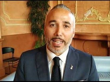 Fabio Carosso sul decreto scuola: "Il trasporto scolastico resta gratuito" Fabio Carosso sul decreto scuola: "Il trasporto scolastico resta gratuito"