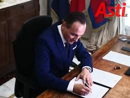 Oltre 400 milioni per le imprese del Piemonte. Già partiti bandi e progetti per più di 113 milioni euro Oltre 400 milioni per le imprese del Piemonte. Già partiti bandi e progetti per più di 113 milioni euro