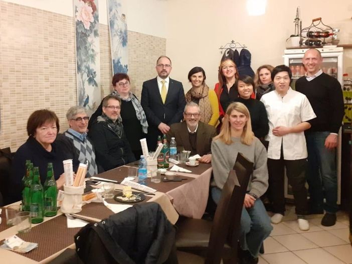 Asti, una cena contro discriminazioni e pregiudizi dovuti alla psicosi da coronavirus