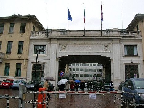 L'ospedale Molinette L'ospedale Molinette
