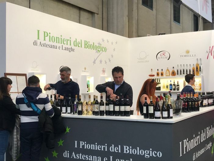 I vini astigiani, schietti e sinceri, conquistano il Vinitaly I vini astigiani, schietti e sinceri, conquistano il Vinitaly