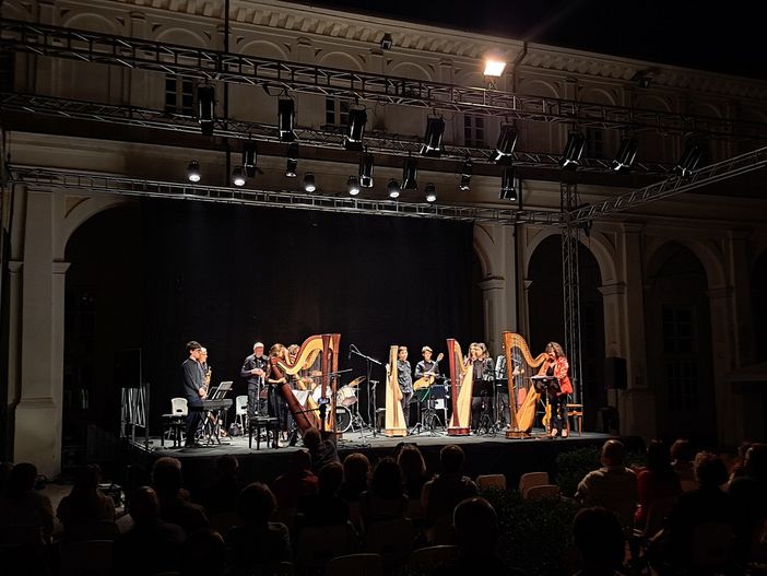 Un suggestivo festival dedicato all'arpa nella chiesa di San Martino ad Asti Un suggestivo festival dedicato all'arpa nella chiesa di San Martino ad Asti