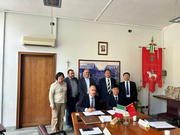 Ricevuta ad Asti la delegazione dell' Housing and Urban-Rural Development Department of Shandong Province Ricevuta ad Asti la delegazione dell' Housing and Urban-Rural Development Department of Shandong Province
