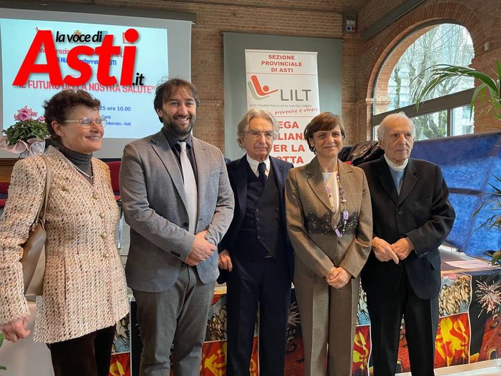 In foto da sinistra: Ausilia Quaglia (vicesindaco), Simone Nosenzo (sindaco),  Bartolomeo Marino (presidente Lilt Asti), Marina Di Donato (questore Asti), Silvio Garattini (medico e ricercatore) In foto da sinistra: Ausilia Quaglia (vicesindaco), Simone Nosenzo (sindaco),  Bartolomeo Marino (presidente Lilt Asti), Marina Di Donato (questore Asti), Silvio Garattini (medico e ricercatore)
