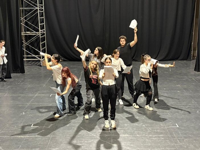 Immagini relative le prove della messa in scena dello spettacolo