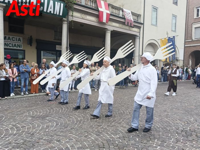 L'apertura con i cuochi (MerfePhoto)