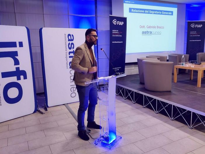 Assemblea Generale ASTRA Cuneo – Sabato 29 novembre a Cherasco un importante momento di confronto per tutta la categoria Assemblea Generale ASTRA Cuneo – Sabato 29 novembre a Cherasco un importante momento di confronto per tutta la categoria