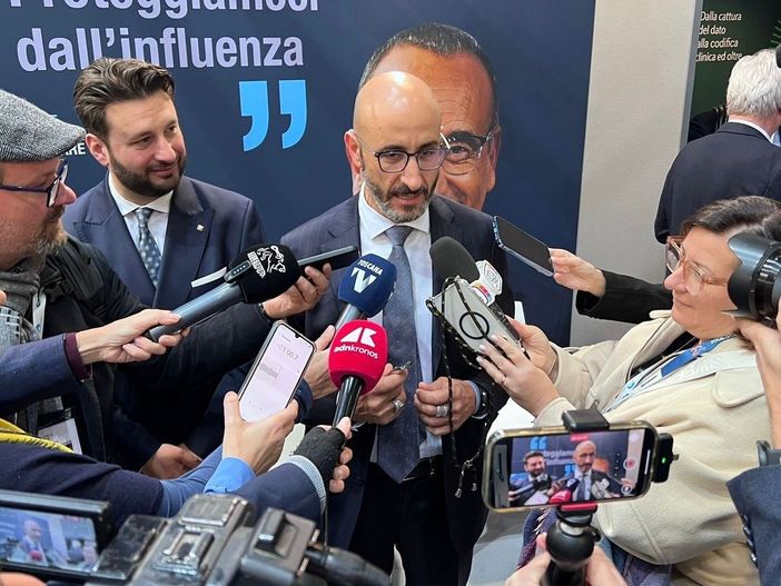 Il direttore generale Gorgoni con l'assessore Riboldi Il direttore generale Gorgoni con l'assessore Riboldi