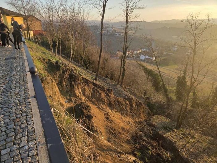 Moasca, ripristinata la rete idrica dopo la frana