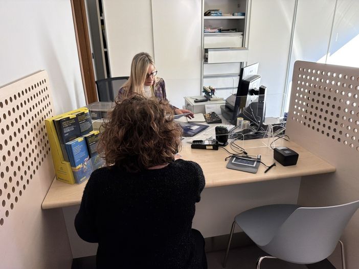 Progetto Polis, ora i passaporti possono venire richiesti anche in 105 uffici dell'Astigiano