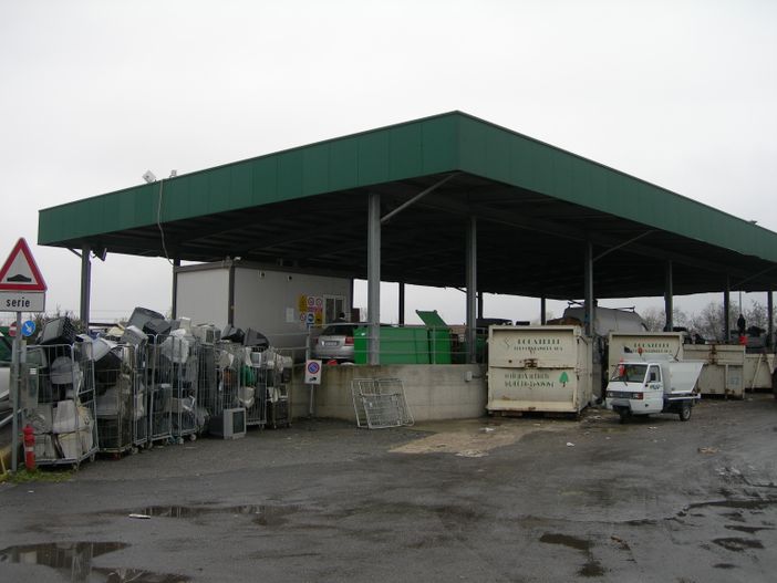 L'ecocentro di via Ceca