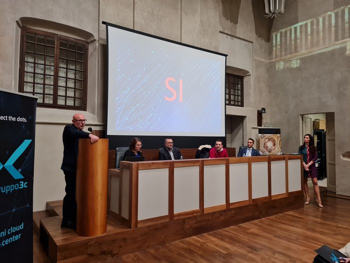 Due immagini dell'evento sul Cyber crime