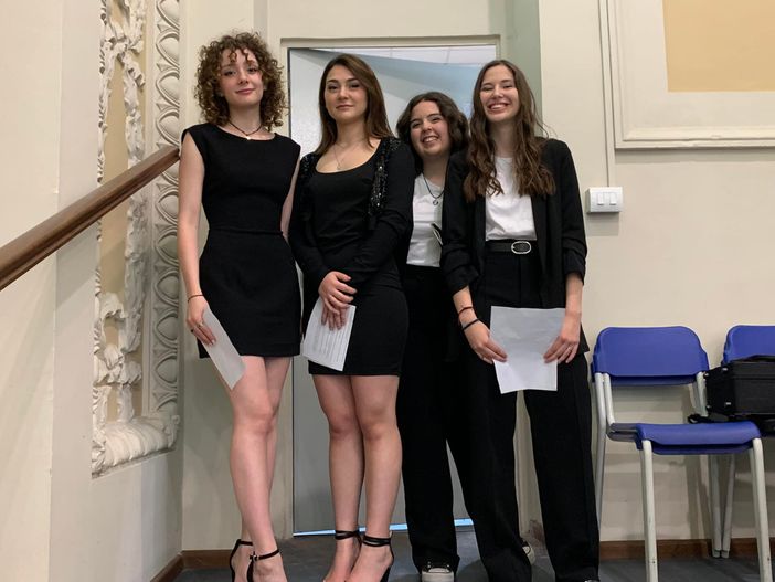 Ieri anche all'Alfieri la Notte nazionale del Liceo Classico. Un viaggio nella bellezza, indimenticabile (VIDEO) Ieri anche all'Alfieri la Notte nazionale del Liceo Classico. Un viaggio nella bellezza, indimenticabile (VIDEO)