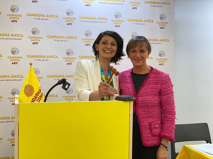 Un momento dell'Asta dei vini