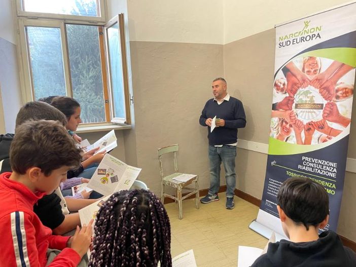 Campagna di prevenzione contro le droghe e alcol: avviati per l’anno 2022/23 gli incontri del centro Narconon Piemonte Campagna di prevenzione contro le droghe e alcol: avviati per l’anno 2022/23 gli incontri del centro Narconon Piemonte