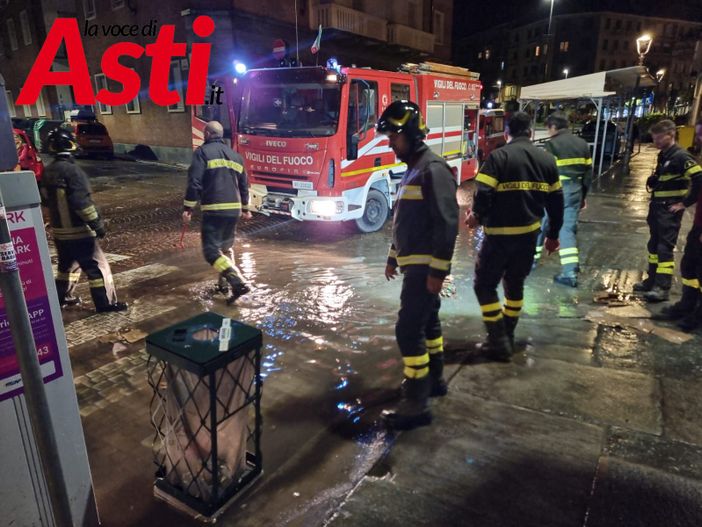 Diluvio su Asti: oltre 80mm di pioggia in un'ora [GALLERIA FOTOGRAFICA e VIDEO]